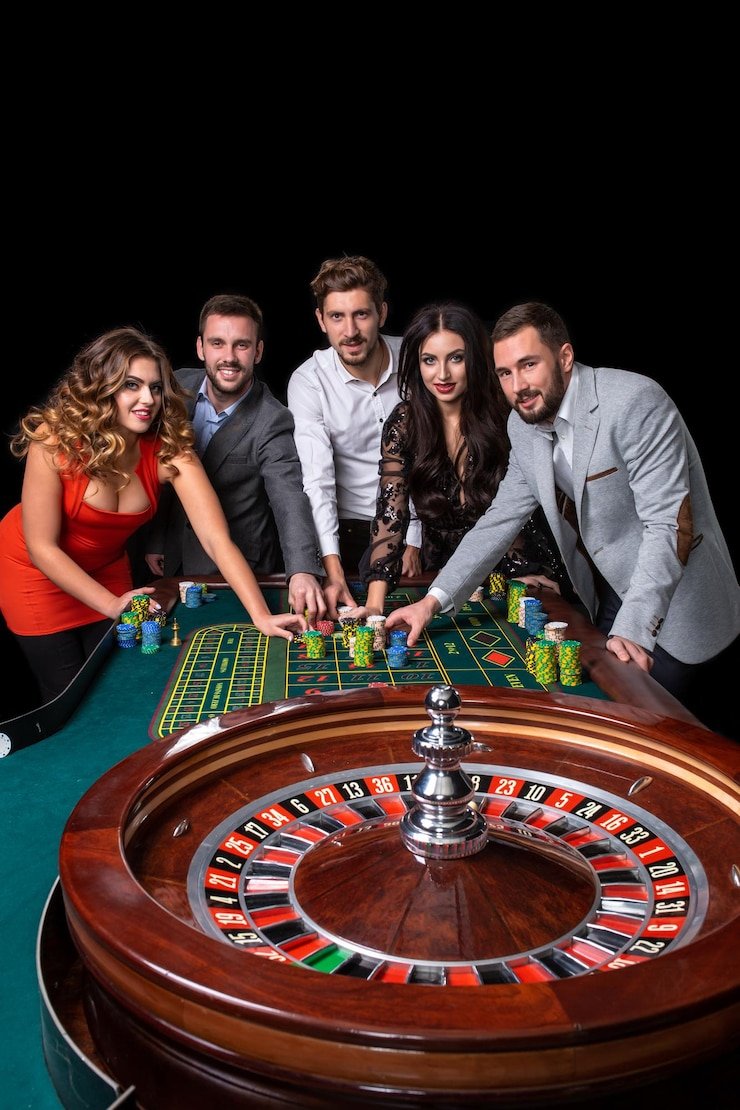 Tim dealer profesional tora4d membimbing setiap permainan Ceme Online Studio live Ceme Online dengan dealer profesional tora4d siap melayani pemain